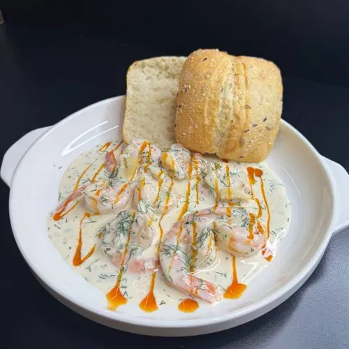 Creveti in sos cremos de frisca